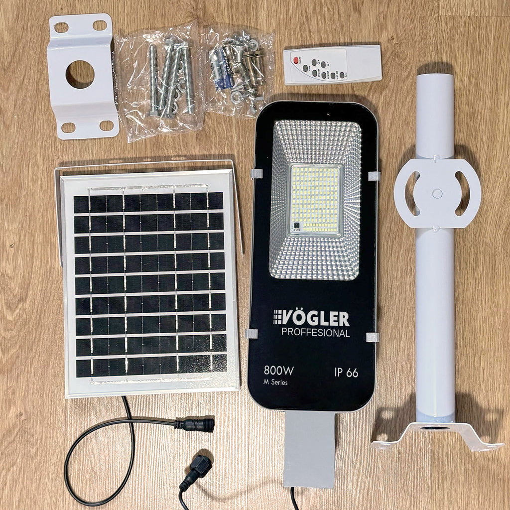Snažna solarna lampa, senzor sumraka, daljinski upravljač, Vögler Professional 800W