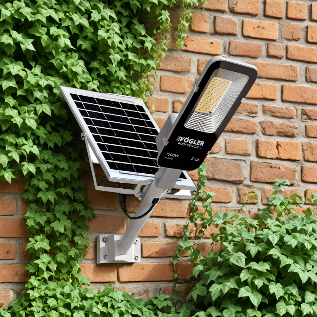 Snažna solarna lampa, senzor sumraka, daljinski upravljač, Vögler Professional 1000W