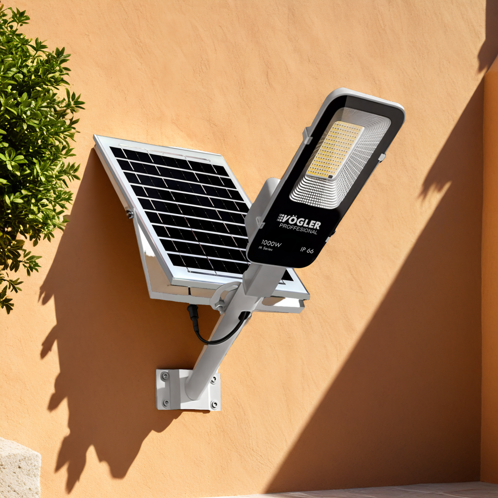 Snažna solarna lampa, senzor sumraka, daljinski upravljač, Vögler Professional 1000W