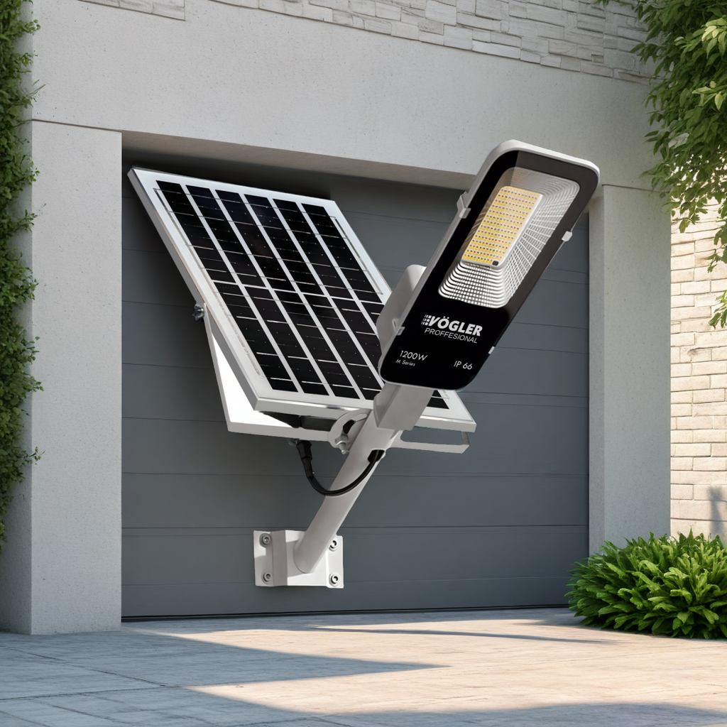 Snažna solarna lampa, senzor sumraka, daljinski upravljač, Vögler Professional 1200W